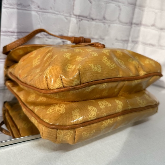 Collectors 70’s BOTTEGA VENETA Vinyl Crossbody Bag Gold Yellow Tan Leather 9x9x3 - Picture 9 of 14